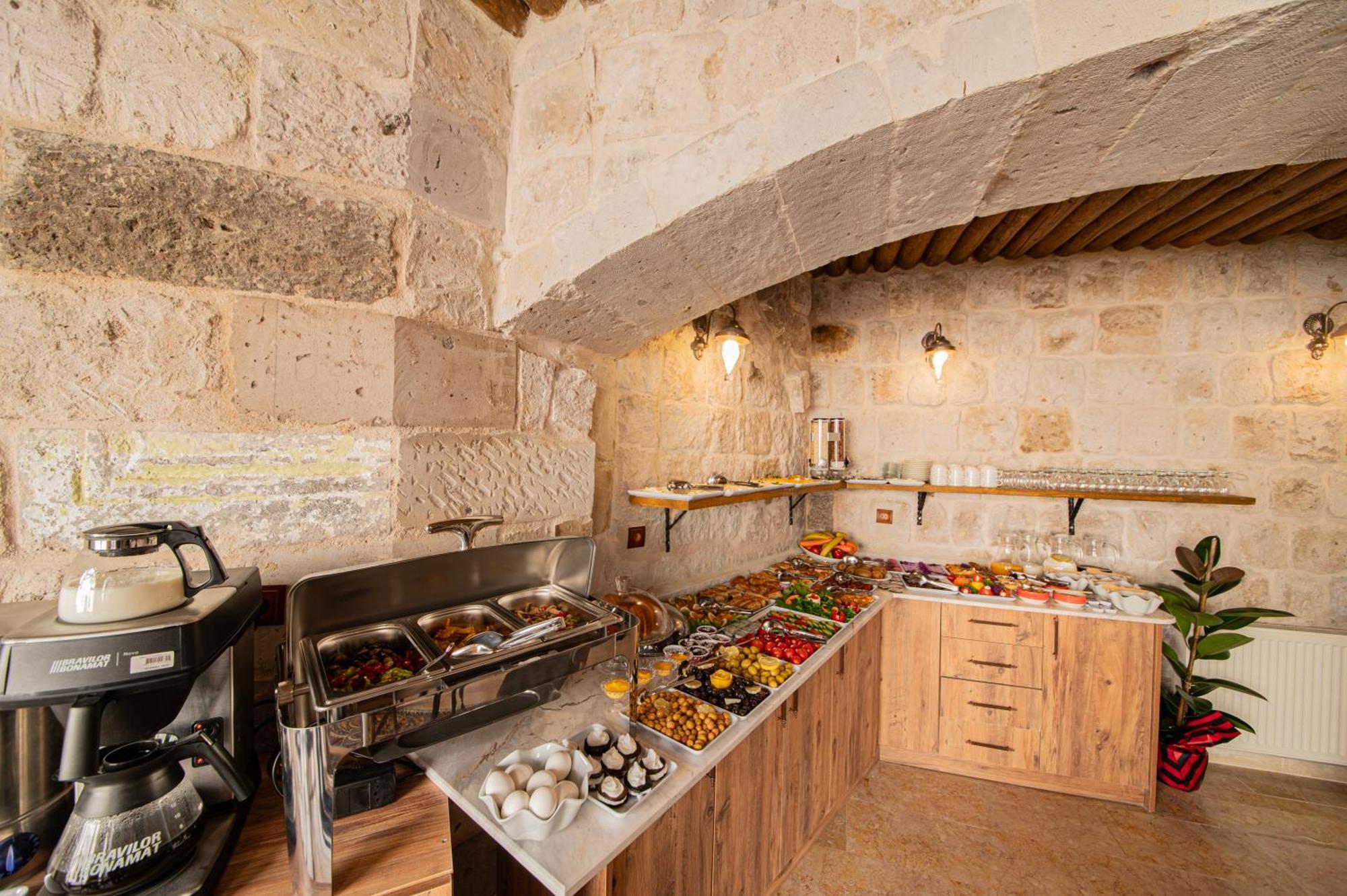 Ares Cave Suites Гьореме Екстер'єр фото